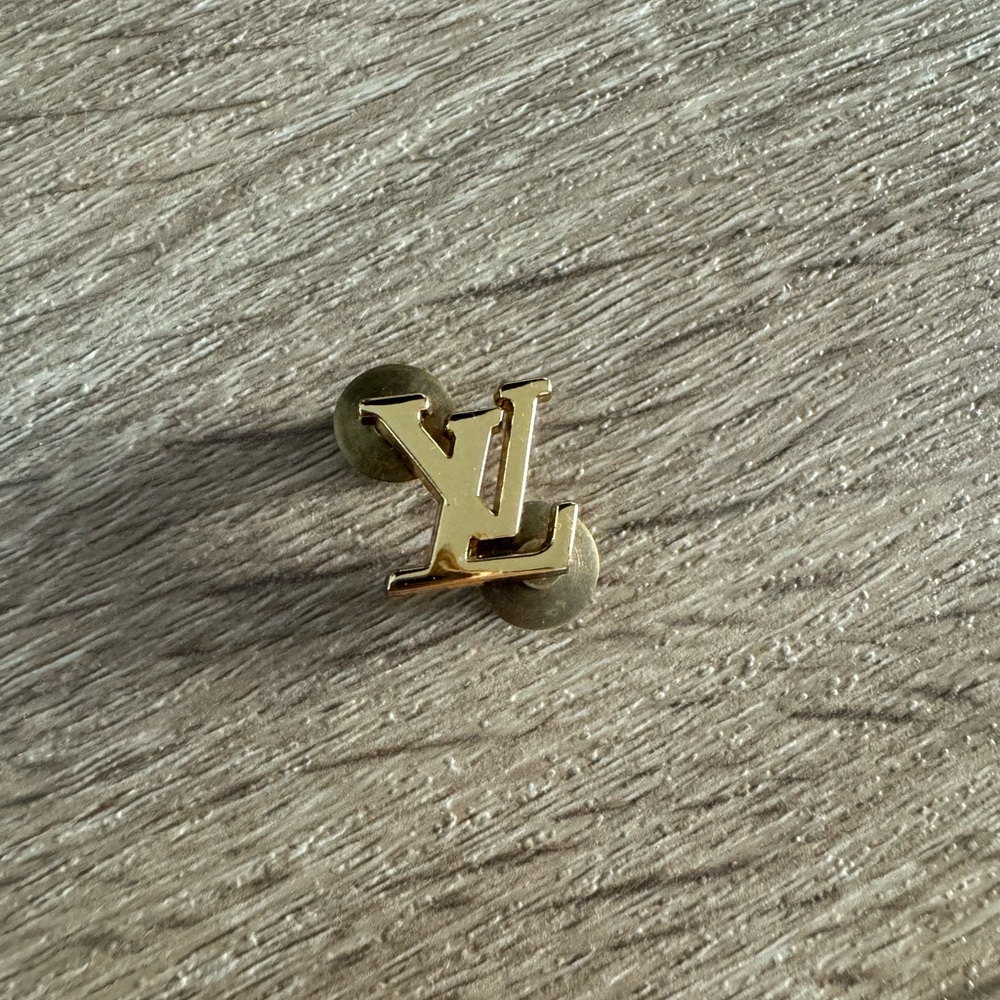 AUTHENTIC Gold Louis Vuitton Pin